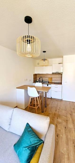 T3 Duplex Thonon Centre - Parking - Gare - Thermes Luaran gambar